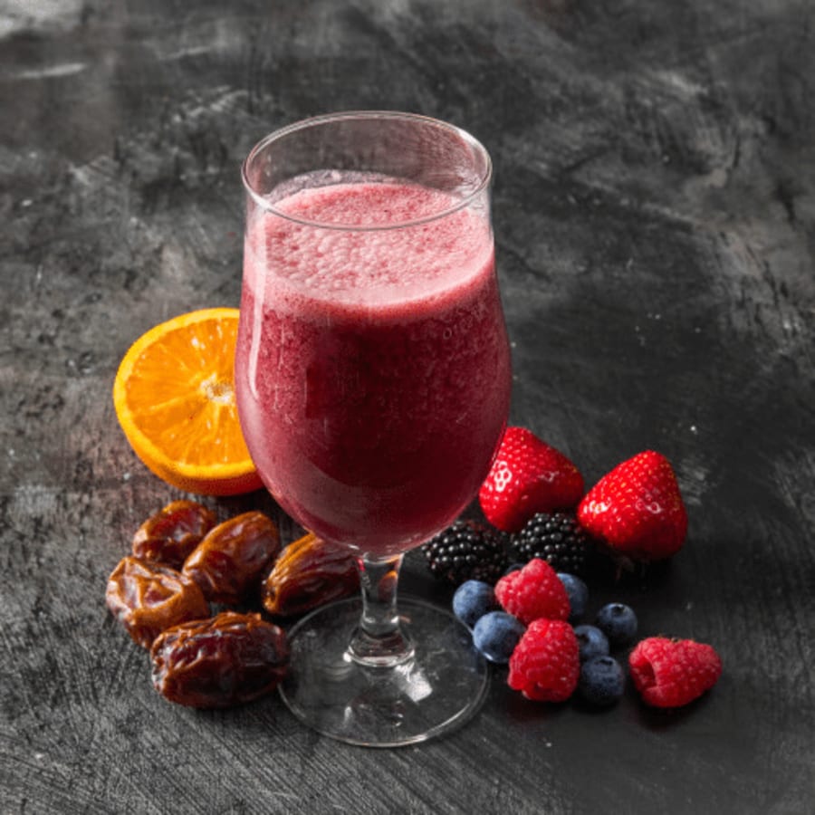 Grüner Smoothie mit frischem Gemüse - Viktualienmarkt